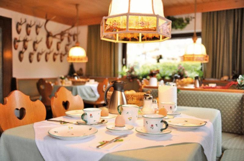Gaestehaus Kastenhof Sankt Johann im Pongau Kamer foto