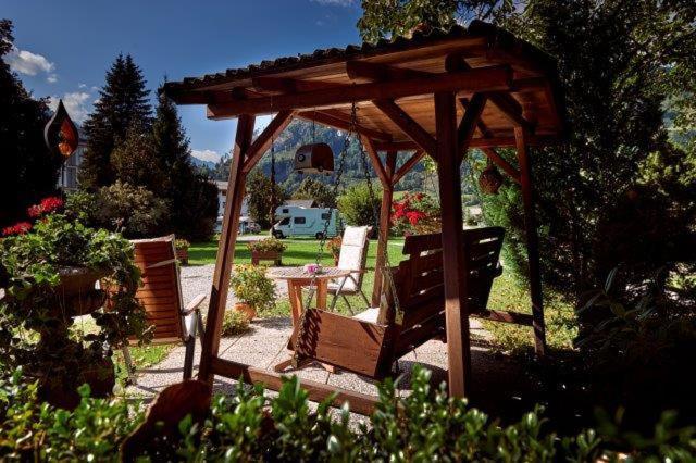 Gaestehaus Kastenhof Sankt Johann im Pongau Buitenkant foto