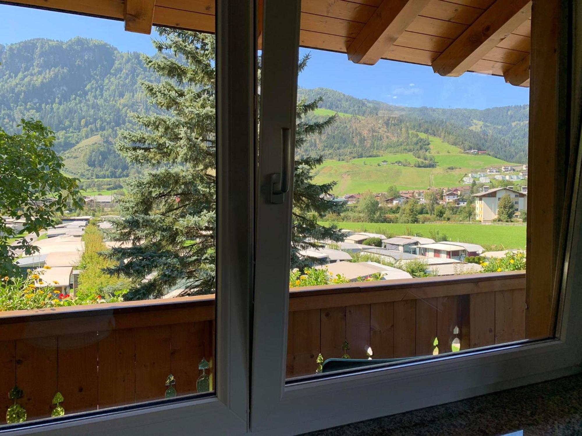 Gaestehaus Kastenhof Sankt Johann im Pongau Buitenkant foto